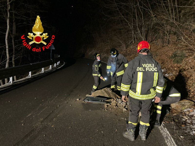 Massi sulla strada:  seconda frana in due giorni sulla Provinciale 62