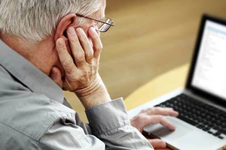 Anziani e nuove tecnologie: priorità del 2022 per Spi Cgil Lecco