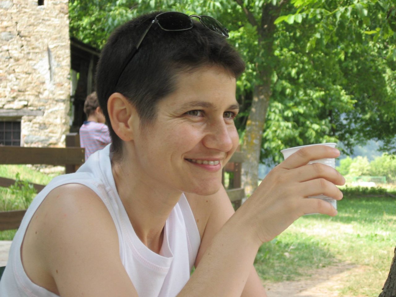 Addio alla professoressa Ardenghi, mamma di tre bimbi e amata docente scomparsa a soli 47 anni