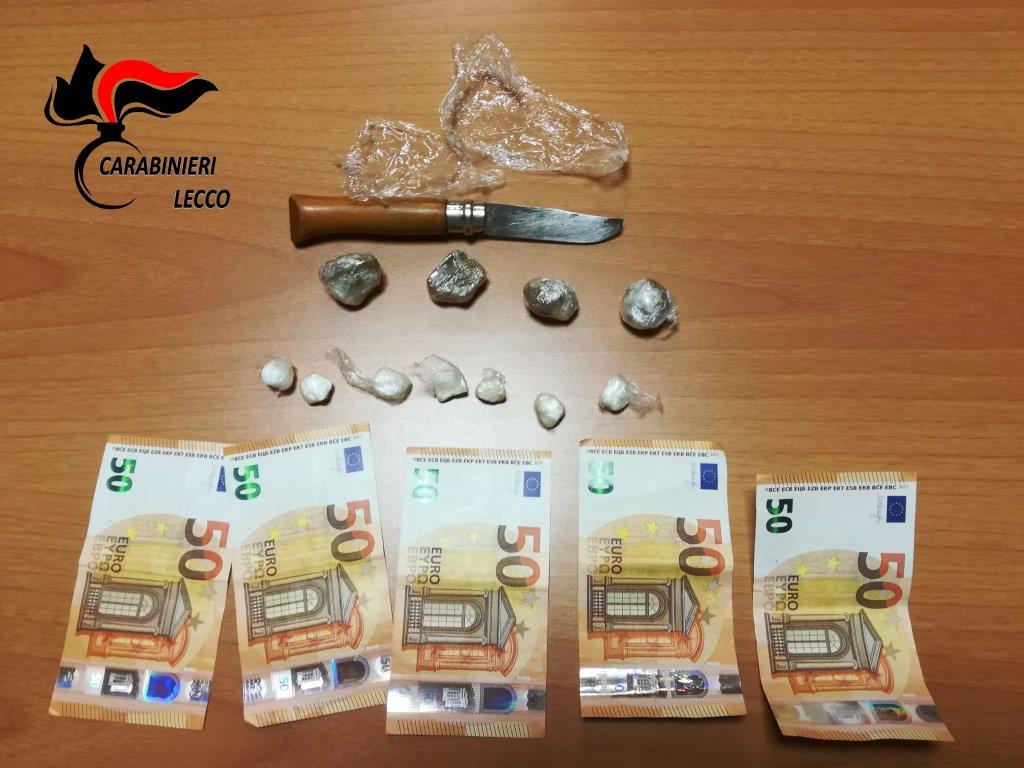 Cocaina e hashish, denunciato 56enne di Colico