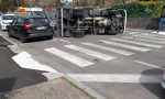 Mandello, scontro tra auto e furgoncino che finisce ribaltato