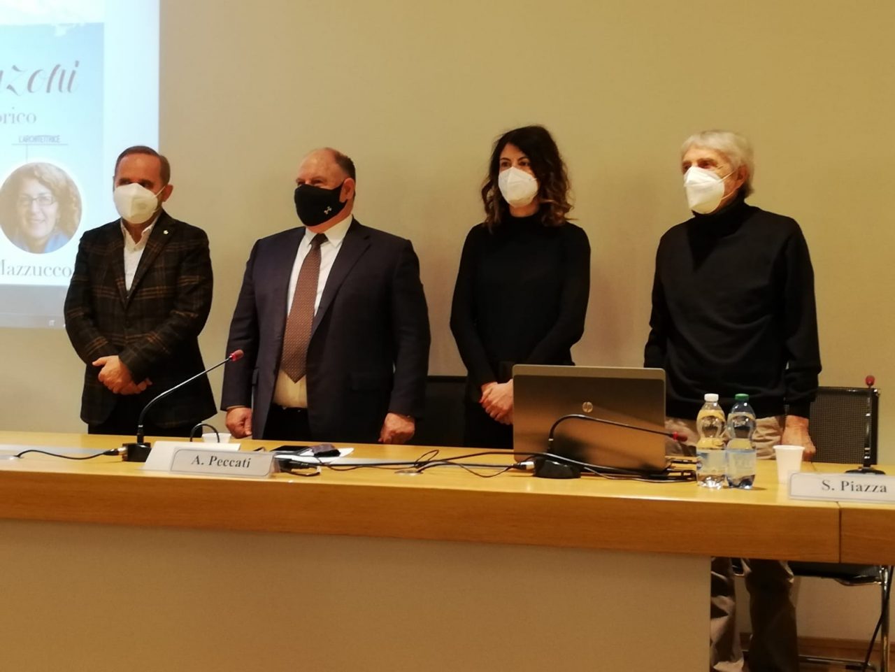 Leggermente torna a Lecco in versione digital