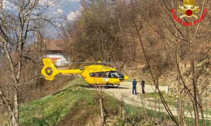 Tragedia: precipita nel dirupo mentre taglia la legna e muore