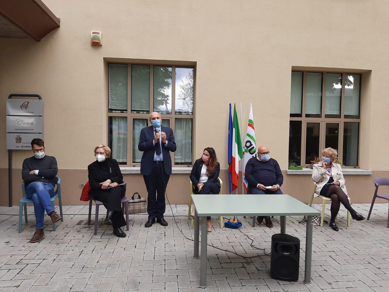 Gli angeli di Auser più vicini agli anziani con le videochiamate