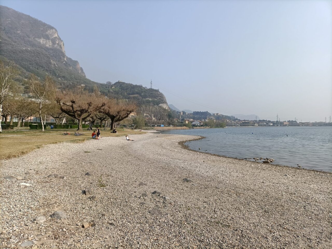 Siccità: stop all’uso dell’acqua per orti, giardini e piscine. Scattano le ordinanze