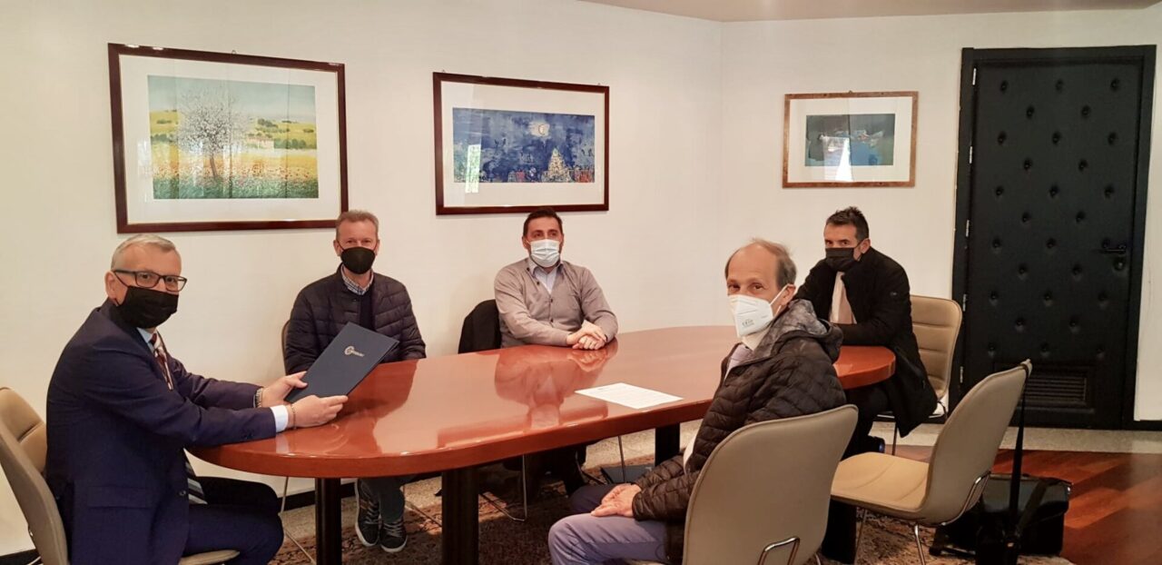 Protesta di Confesercenti: “Portiamo le imprese fuori dalla pandemia”