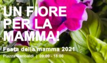 Festa della mamma: raccolta fondi con la Cri di Lecco