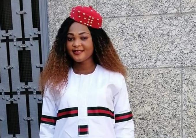 Mamma di 24 anni morta dopo il parto: ad ucciderla una rarissima sindrome