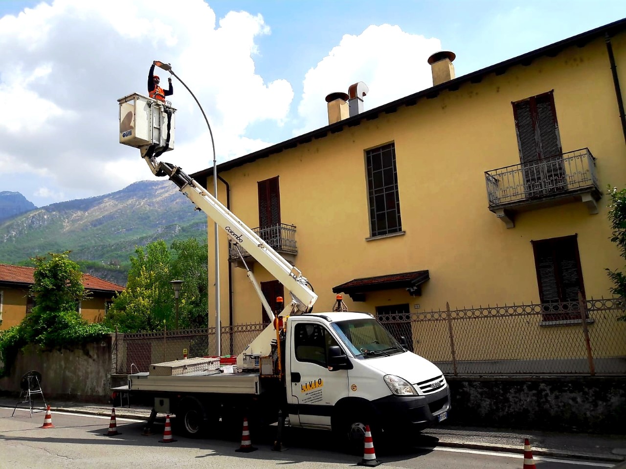Lecco sostenibile: meno costi e più efficienza grazie ai nuovi corpi illuminanti a led