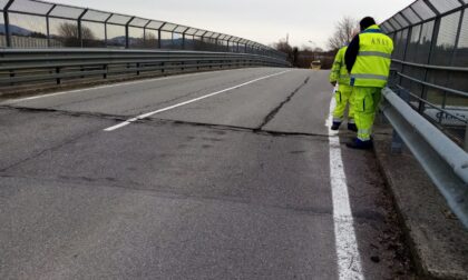 Prove di carico sul cavalcavia: Statale 36 chiusa per due notti