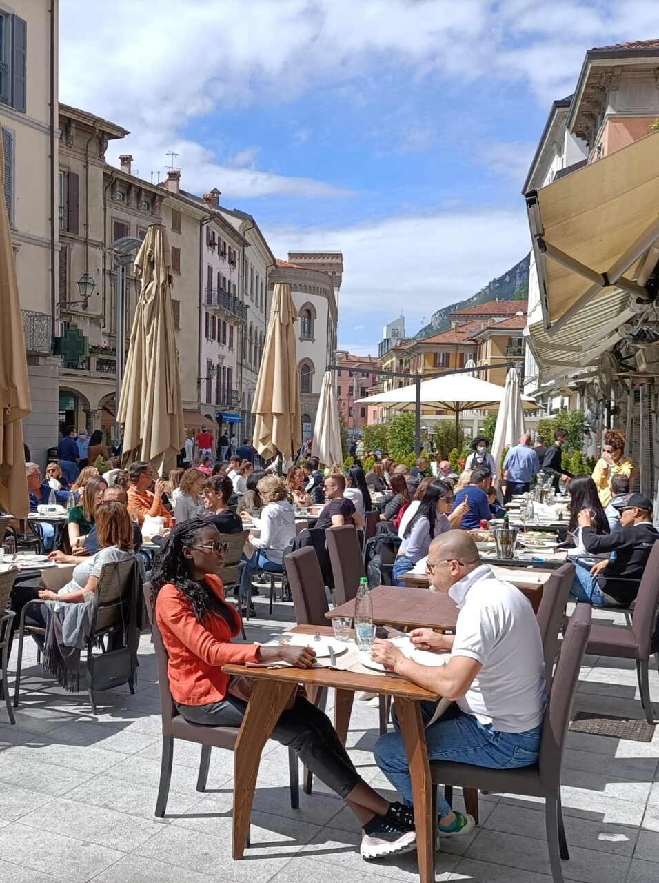 Prima domenica in zona gialla a Lecco