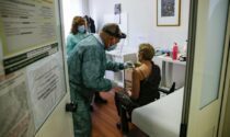 Ormai per le vaccinazioni degli over 60 in Lombardia non serve più la prenotazione