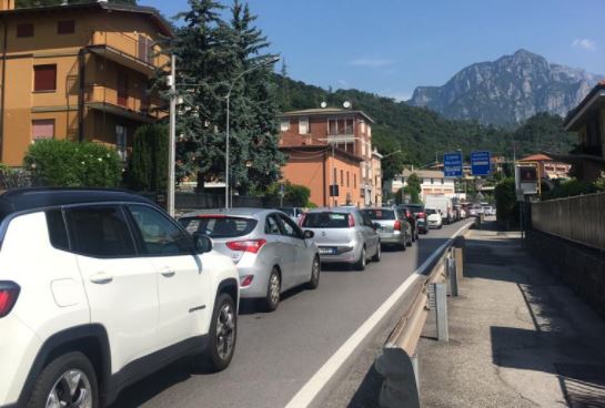 De Capitani furente: “Oggi qualcuno scopre che serve una viabilità alternativa al Terzo Ponte”. Conti, “Delirio non giustificabile”
