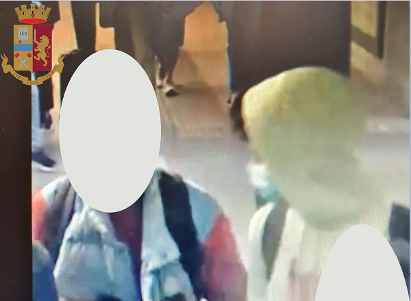 Panico a Lecco: spari tra la folla di studenti, denunciato ragazzino di soli 15 anni