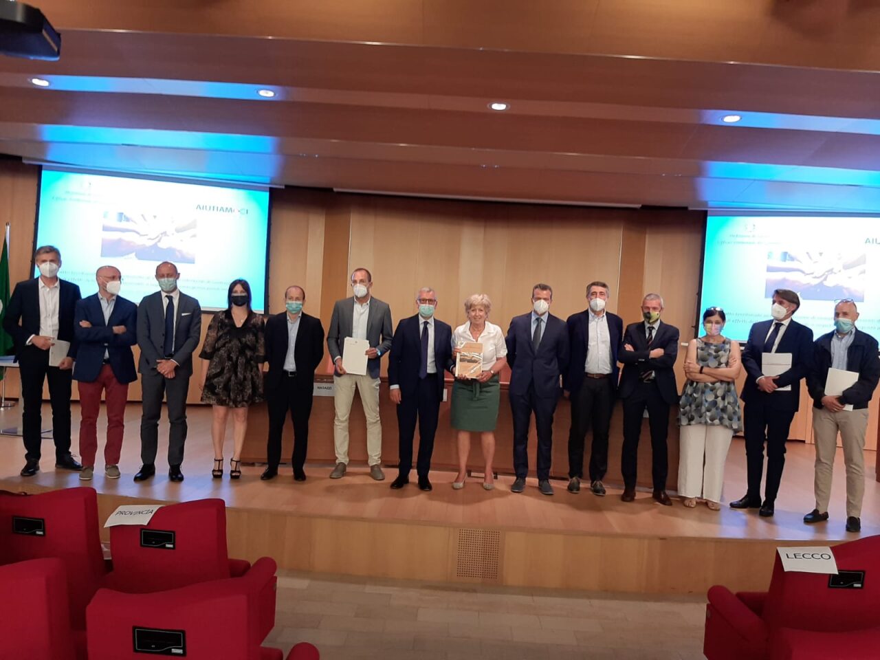 “Aiutiamoci nel lavoro”: un milione di euro per sostenere chi ha perso il posto per il Covid