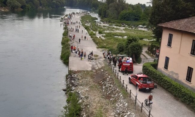 Rischia di annegare nell’Adda, paura per un 23enne