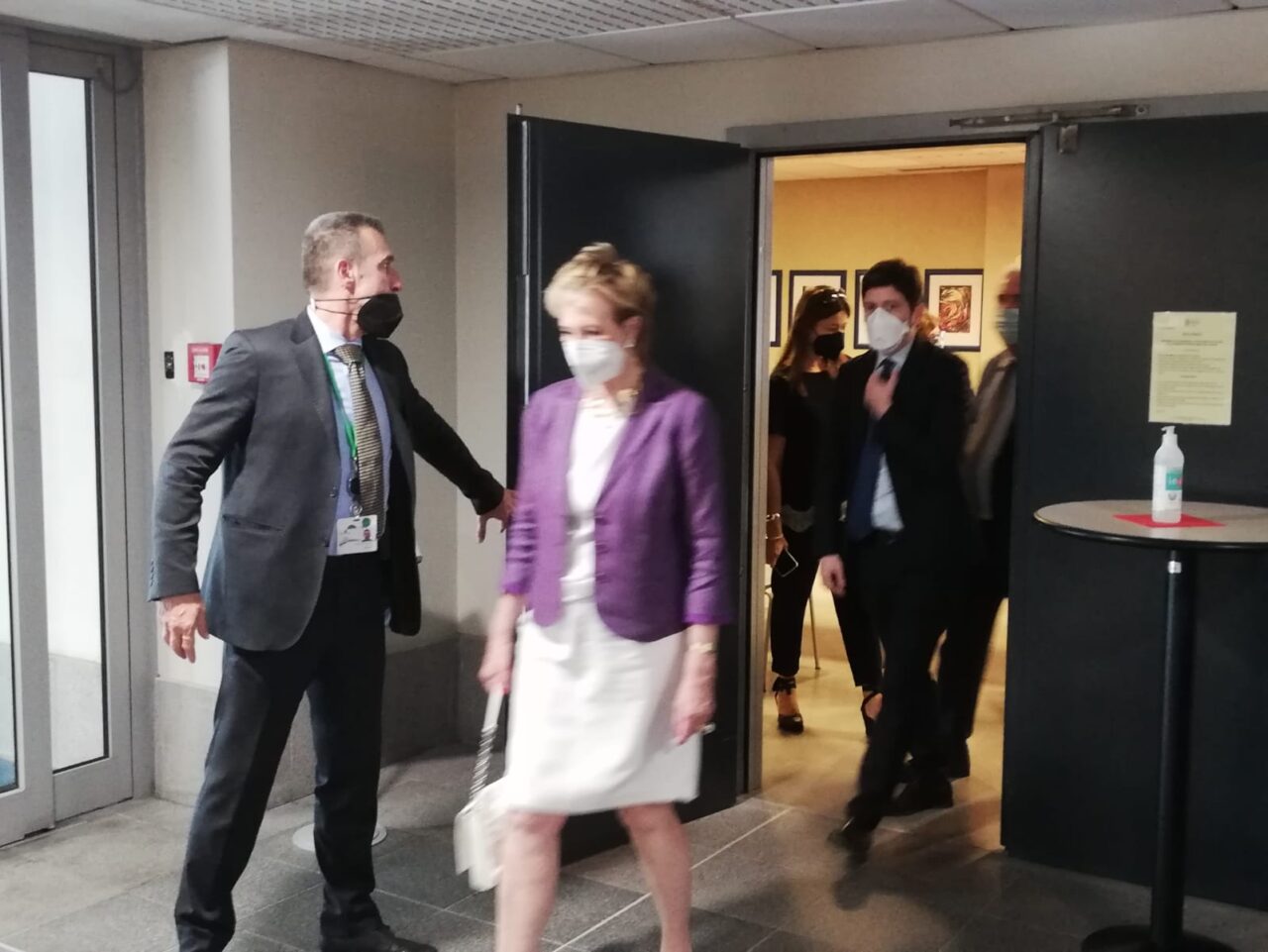 Rallenta la campagna vaccinale, Moratti a Lecco: “Recupereremo ad agosto”