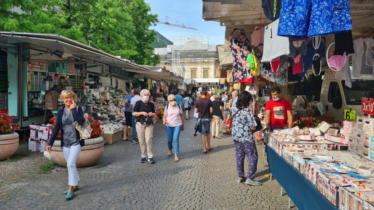 Mercato in centro, Valsecchi: “Deve essere la soluzione definitiva”