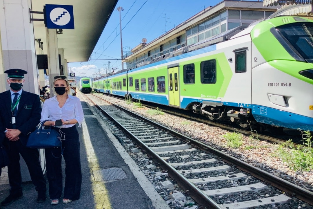 Treni: nuova fermata dei diretti a Mandello, Terzi “Servizio prezioso per il territorio”