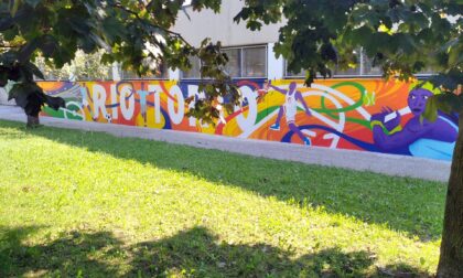 Il centro sportivo si anima e si colora con i nuovi murales