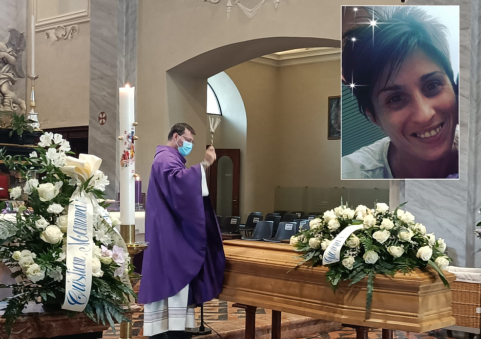 Addio mamma Sara Ghislanzoni, morta dopo aver dato alla luce la piccola Sole. “E’ stato splendido amarti”