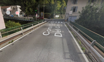 Dopo le verifiche chiuse parzialmente le passerelle pedonali sopra il Gerenzone di Corso San Michele del Carso