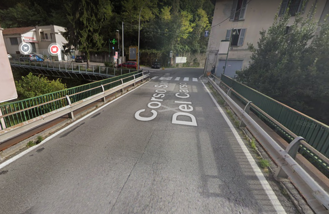 Dopo le verifiche chiuse parzialmente le passerelle pedonali sopra il Gerenzone di Corso San Michele del Carso