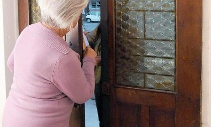 Non aprite quella porta: quando siete soli in casa lo sconosciuto resta fuori
