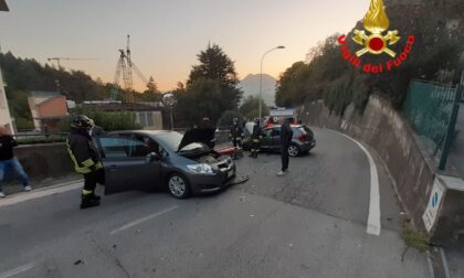 Incidente a Lecco feriti i due giovani conducenti