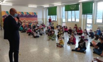 60° compleanno della primaria di Chiuso: i bambini si vestono dei nostri panni e diventano giornalisti