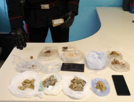Boschi della droga: scoperto l’ennesimo bivacco dello spaccio