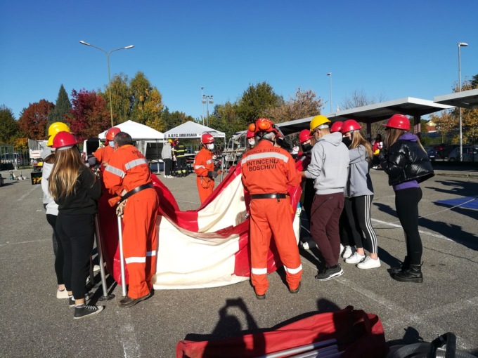 La protezione Civile entra nelle scuole