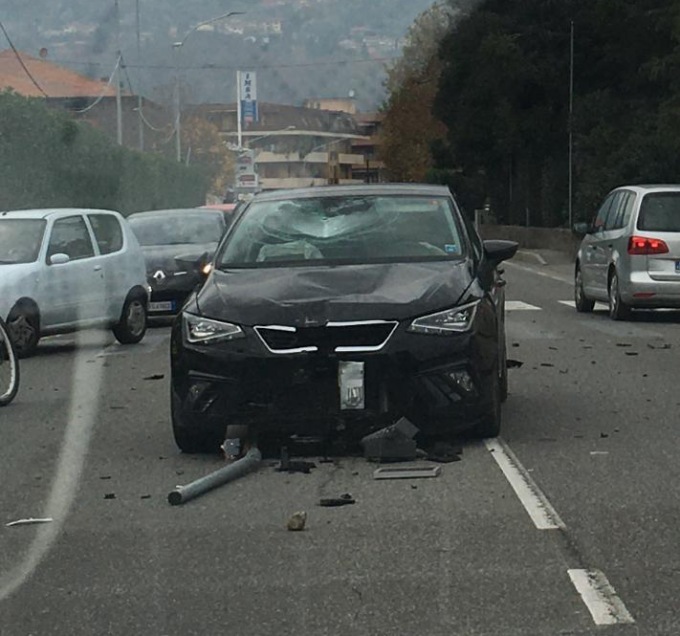 Incidente a Garlate, traffico rallentato lungo la via Statale FOTO