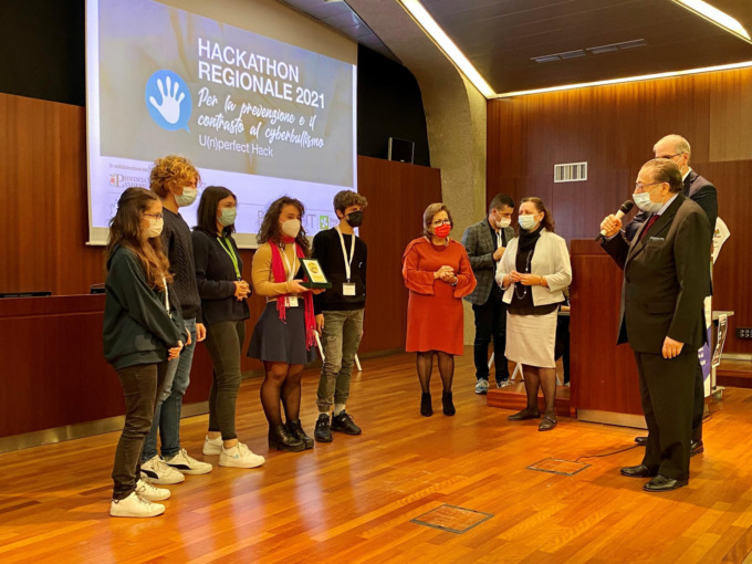 Lotta a Bullismo e cyberbullismo: in campo i ragazzi del Marco Polo