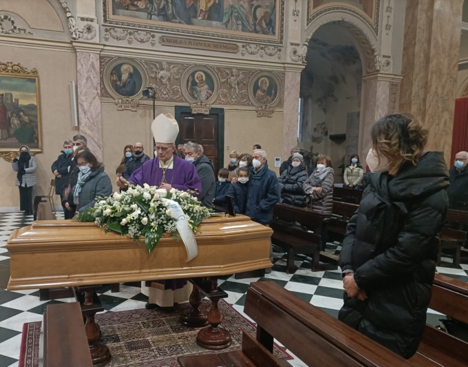 L’ultimo saluto a Raffaele Colombo: “Sono la Musica e ti sto ascoltando”