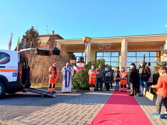 volontari-di-calolziocorte-festa-di-natale-2021