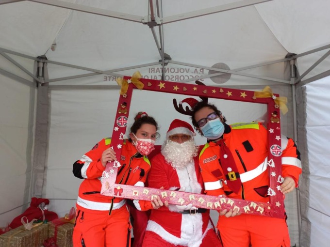 volontari-di-calolziocorte-festa-di-natale-2021