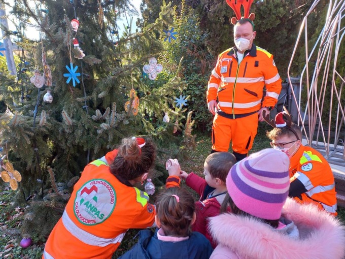 volontari-di-calolziocorte-festa-di-natale-2021