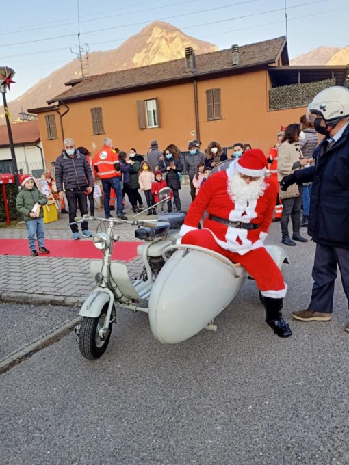 volontari-di-calolziocorte-festa-di-natale-2021