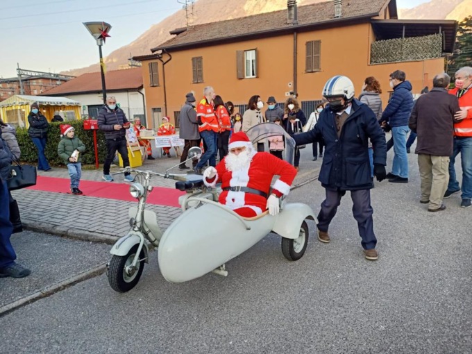 volontari-di-calolziocorte-festa-di-natale-2021