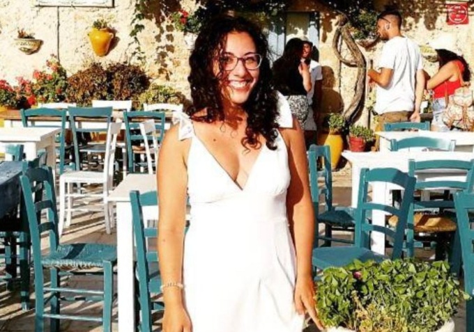 Maestra trovata senza vita a 27 anni, “Saprò che nei raggi del sole che riscaldano ci sei tu”