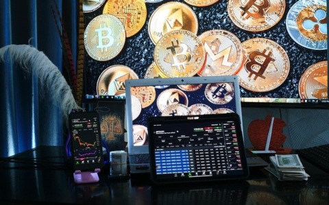 XRP verso il 2030: tra promesse, volatilità e scenari, cosa c’è da sapere sul futuro della criptovaluta