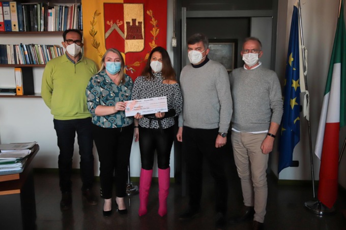 Grazie a “Corri Babbo corri” donati 1800 euro al Nespolo
