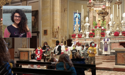 I bimbi ricordano la maestra Vanessa, morta a 27 anni: "Resta ancora vicino a noi"