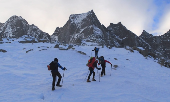 Gamma e Asen Park in vetta al Pizzo Badile, “Vera e propria cattedrale di granito”