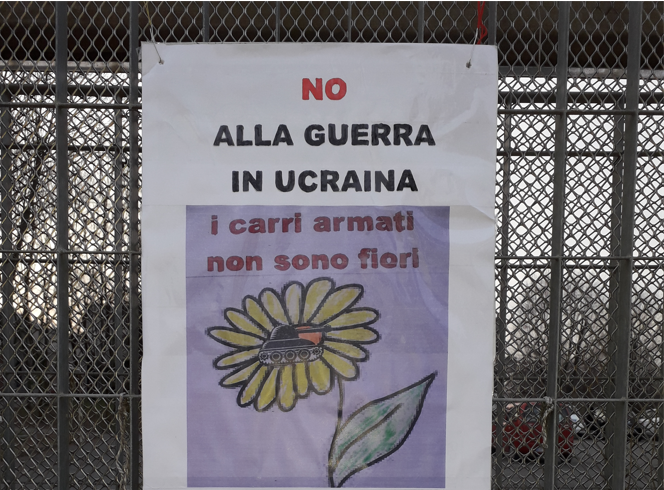 Guerra in Ucraina: flash mob davanti al Rota