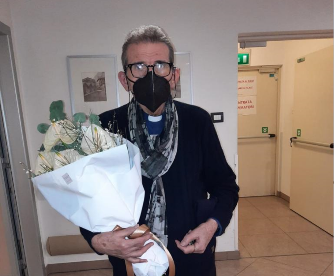 61 anni di sacerdozio per don Renzo Riva, festa in Borsieri