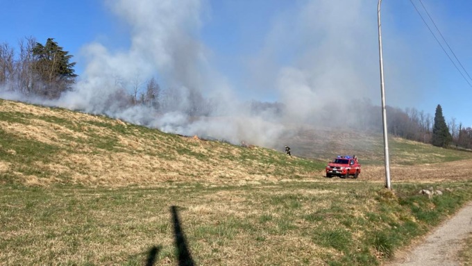 incendio nel parco adda nord