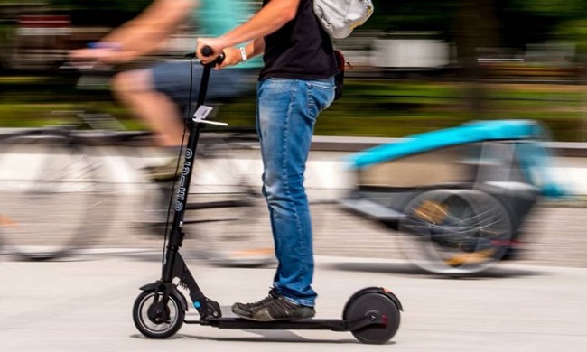 La Lega contro i monopattini a noleggio