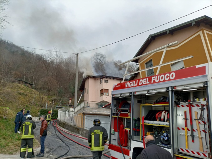 Ancora un devastante incendio: cinque sfollati